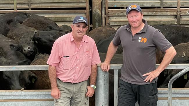 Carlo Taranto from Elders Pakenham with Daniel Bates from Neerim East who sold 20 Angus steers, 12 months, at the Pakenham store sale.