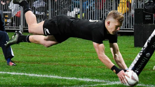 New Zealand’s Damian McKenzie scored a try, but had a tough night under the high ball.