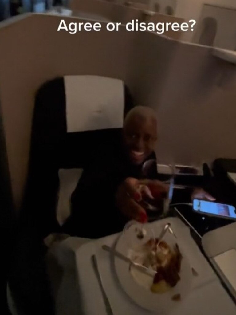 Mr Leeds and his wife Amanda sat in first class. Picture: TikTok / @samuel_leeds