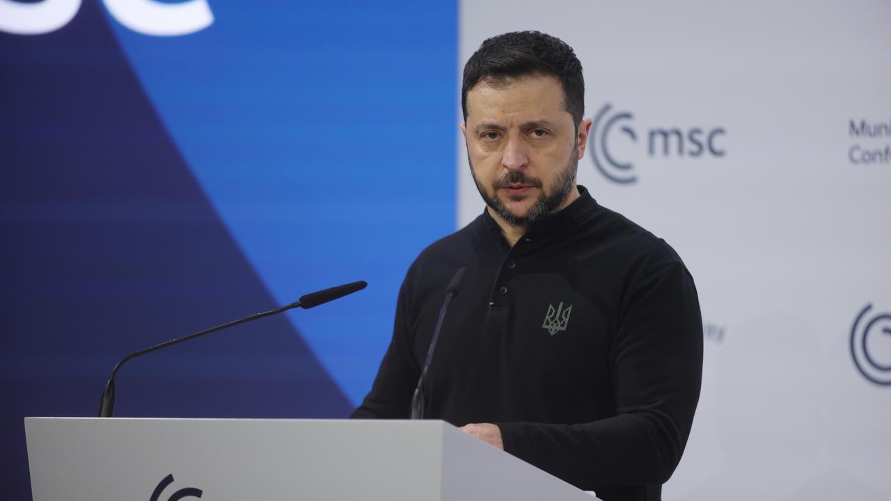 Zelensky calls for a European army, questions US as an ally