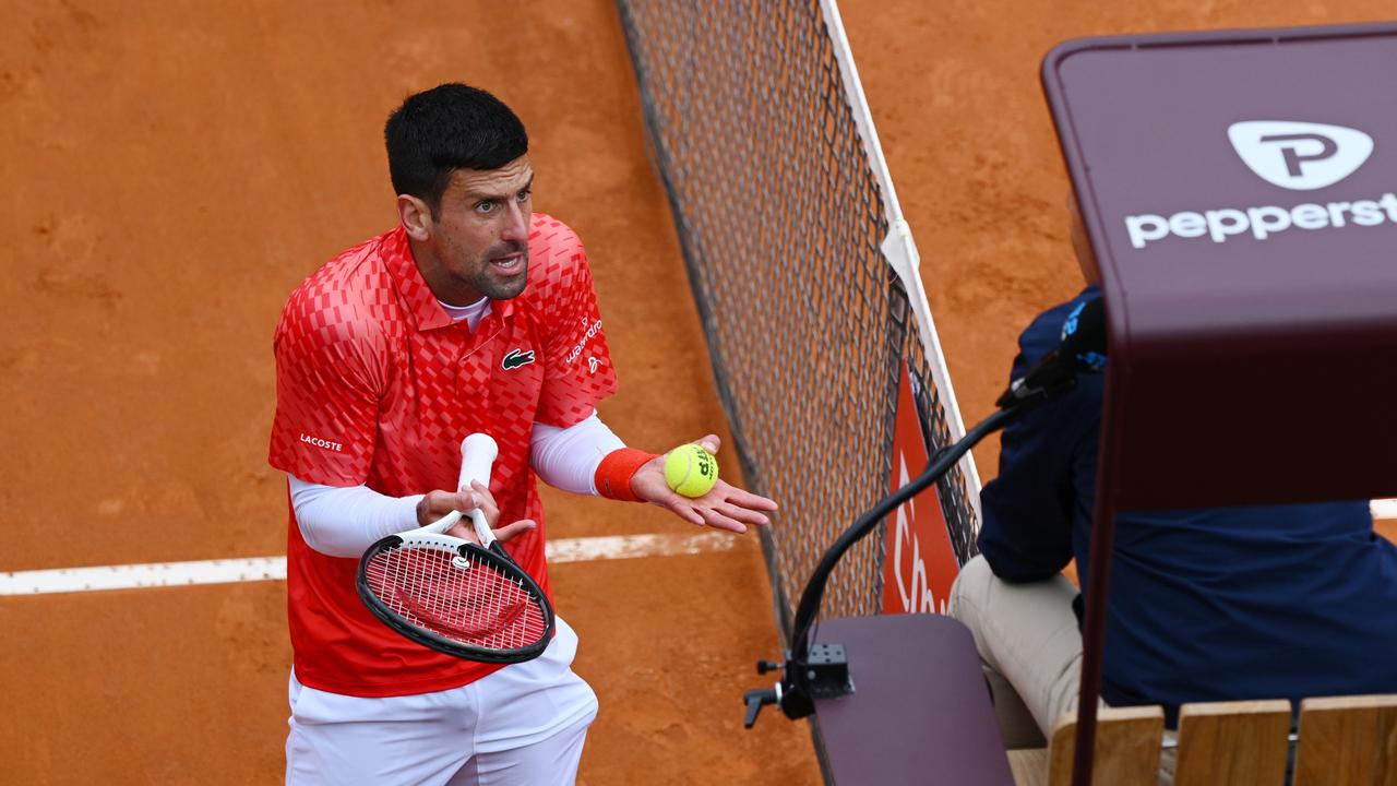 Djokovic was not happy with the umpire’s performance. (Photo by Justin Setterfield/Getty Images)