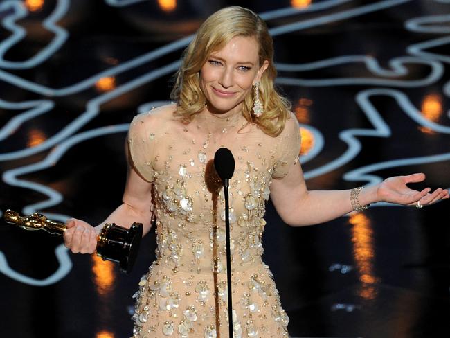Cate Blanchett accepts the Best Performance by an Actress in a Leading Role award for Blue Jasmine. Also told Julia Roberts to “suck it”.
