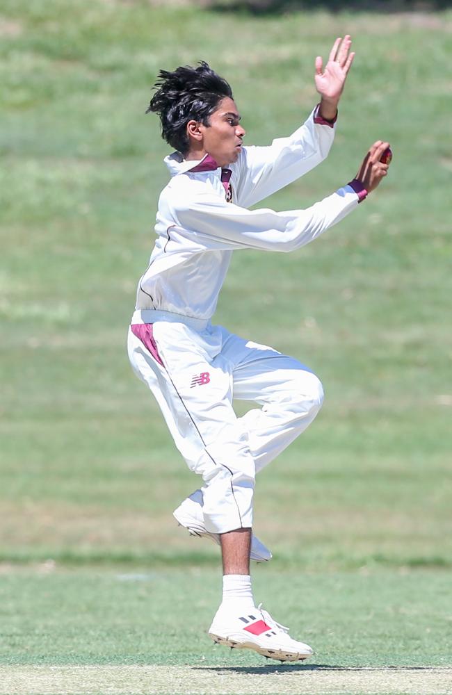 AIC First XI cricket between Iona College and St Peters Lutheran College Photography by Stephen Archer