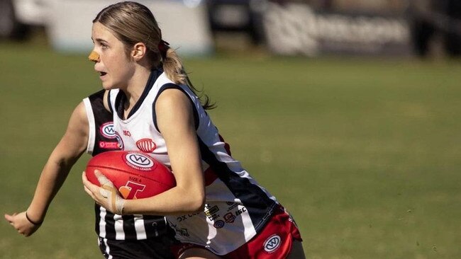 Bella Rigby in action for Willunga. Picture: Willunga Football Club