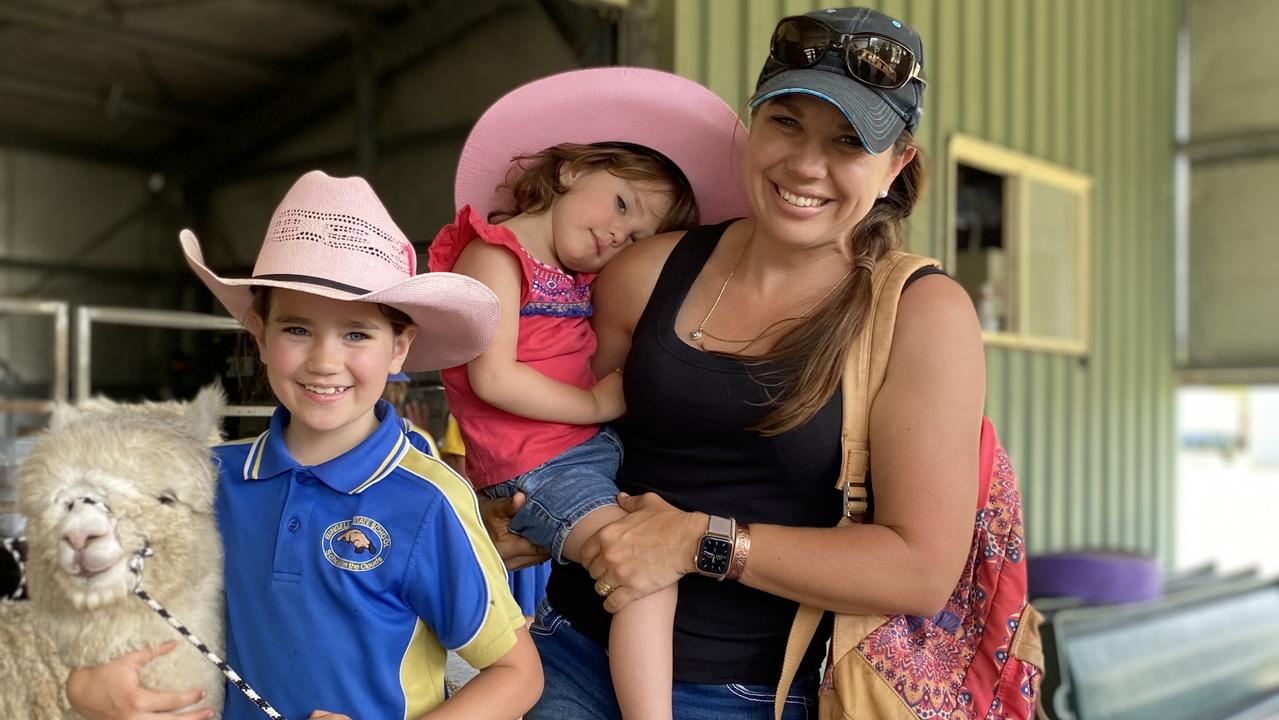 (From left to right) Mia, Delta and Vee Stonehouse. Mrs Stonehouse is the manager of Eungella Cabins and says the arrival of frost is great for business. Picture: Contributed