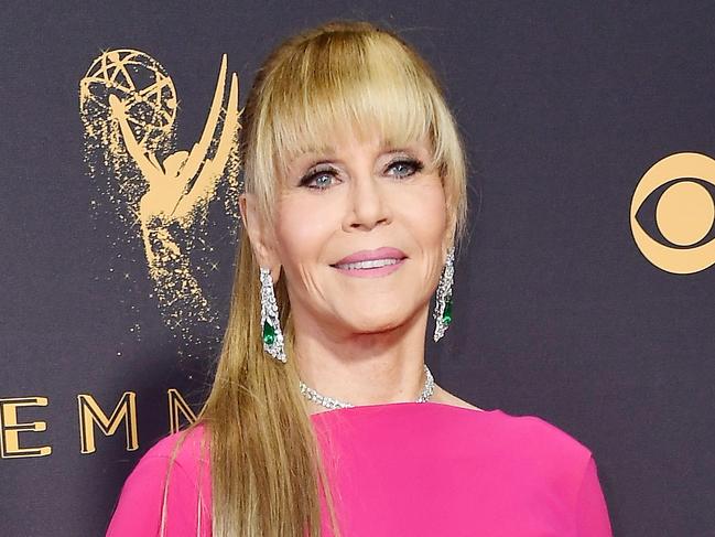 LOS ANGELES, CA - SEPTEMBER 17:  Actor Jane Fonda attends the 69th Annual Primetime Emmy Awards at Microsoft Theater on September 17, 2017 in Los Angeles, California.  (Photo by Frazer Harrison/Getty Images)