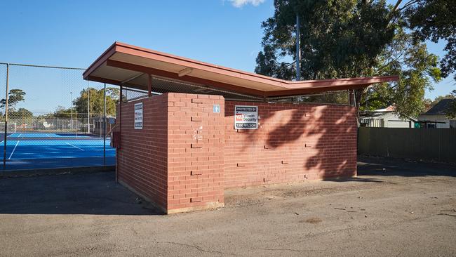 The toilet block in Blair Athol Reserve where a 10-year-old girl was sexually assaulted.