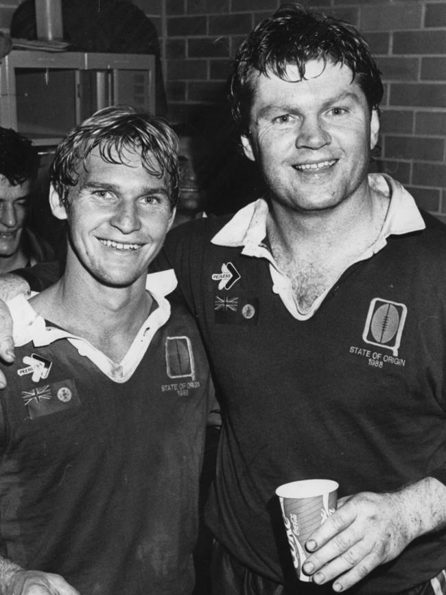 Allan Langer (left) and Paul Vautin together after a game in 1988. Picture: Wayne Jones