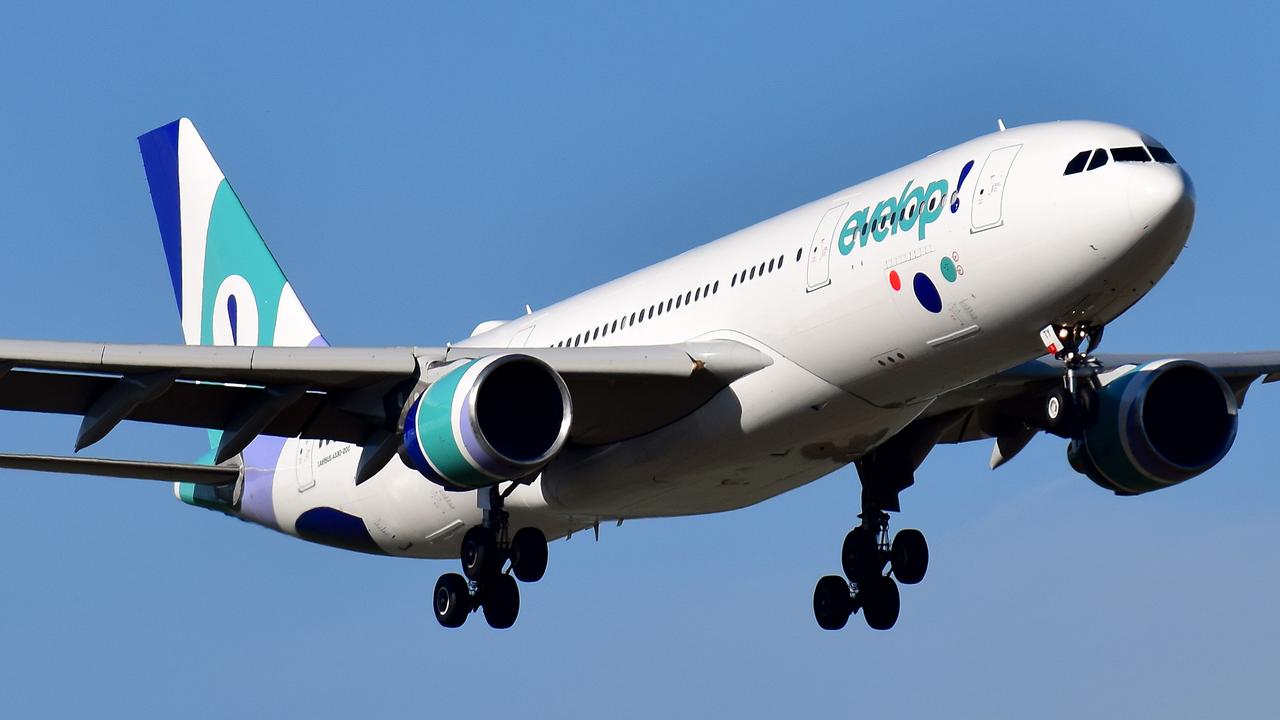 evelop-airlines-plane-hits-turbulence-passengers-injured-news-au-australia-s-leading