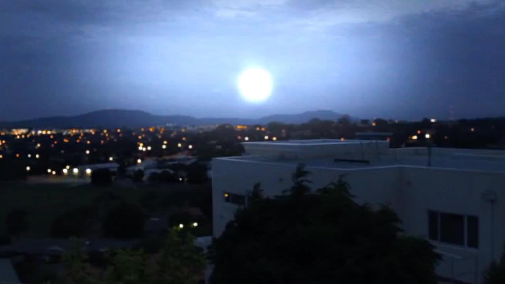 Is this a UFO over Canberra?