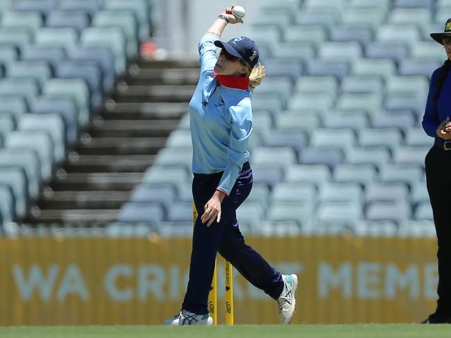 Frankie Nicklin gives the ball a rip for NSW. Supplied: Cricket NSW