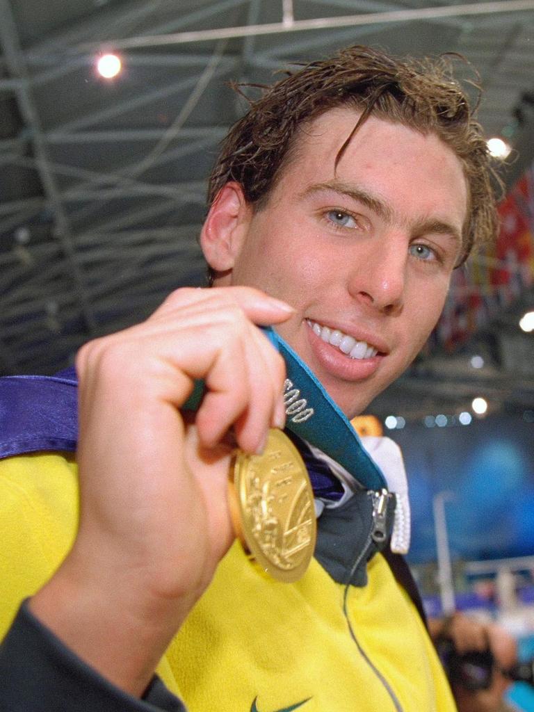 Hackett after winning 1500m gold at the Sydney Olympics. Credit: Hamish Blair /Allsport