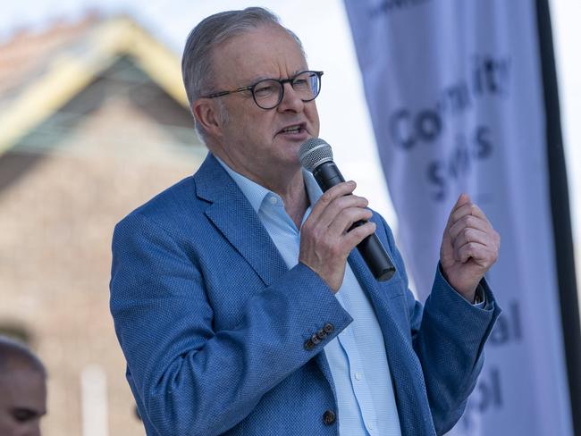 SYDNEY, AUSTRALIA - NewsWire Photos - OCTOBER 27, 2024:Prime Minister Anthony Albanese visiting Festa in Norton St, Leichhardt.Picture: NewsWire / Simon Bullard.