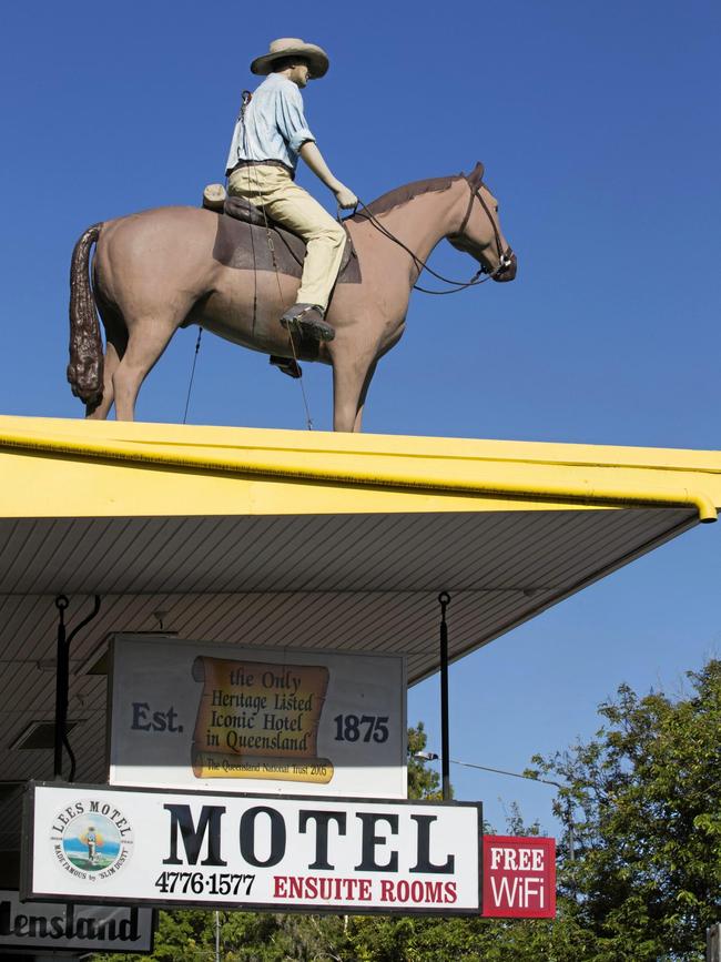 The Lees hotel in Ingham (formerly the Day Dawn Hotel) complete with statue of Dan Sheahan on his horse, where he penned the iconic poem 'Pub with no beer' in 1943 after United States Soldiers had drank the pub dry. Picture: Lachie Millard