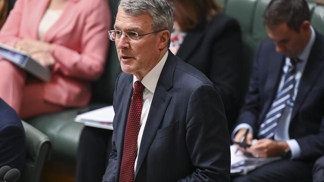 Attorney-General Mark Dreyfus. Family law practitioners have warned Labor’s proposed overhaul of the family law act is too far-reaching and will lead to a surge in expensive litigation proceedings for separating couples.​