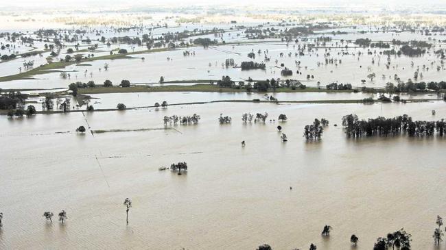 Photo from The Daily Examiner in January 2013, showing the Clarence River in flood.