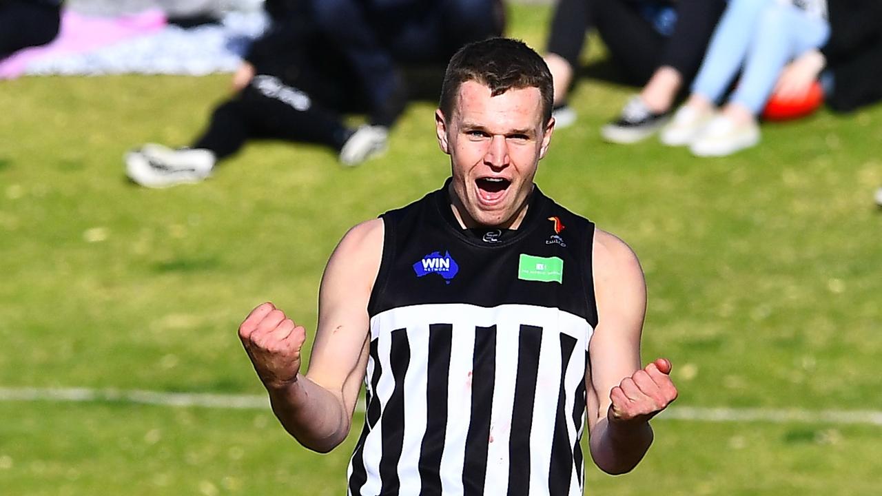 Daniel Nobes kicks his 100th goal for Waikerie against Barmera-Monash in the Riverland Football League. MUST CREDIT: GRANT SCHWARTZKOPFF