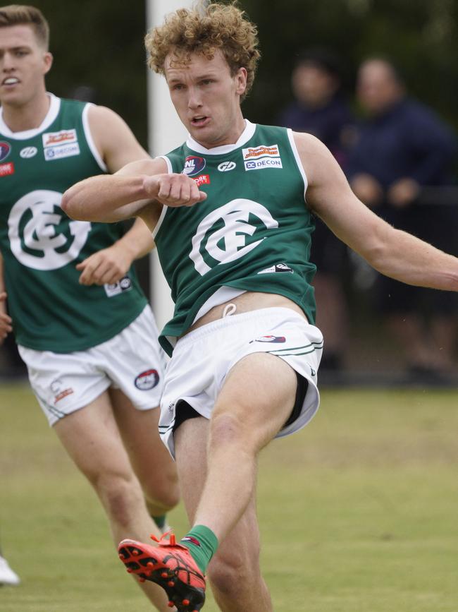 Charlie Bowes in action for Greensborough. Picture: Valeriu Campan