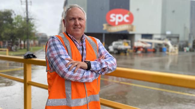 SPC chief executive Rob Giles is hoping to entice fruit growers to expand their businesses.