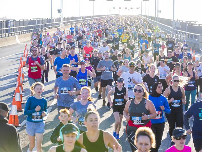 Run the Bridge Fun Run 2020 across Tasman Bridge. Picture: RICHARD JUPE