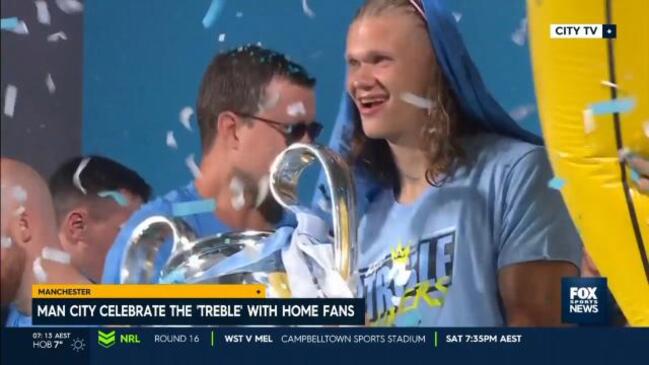 City celebrate treble with home fans