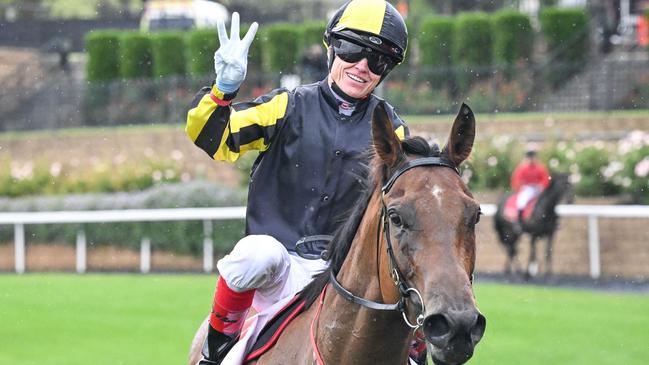 Craig Williams returns to the mounting yard on Fickle after winning the Tour Edge Handicap Fillies and Mares BM70 Handicap at Moonee Valley Racecourse on December 28, 2024 in Moonee Ponds, Australia. (Photo by Reg Ryan/Racing Photos via Getty Images)