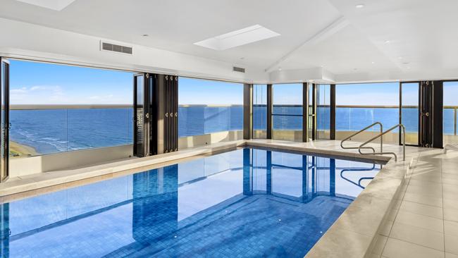 Billionaire developer Harry Triguboff is selling the Gold Coast penthouse he's owned for 34 years.