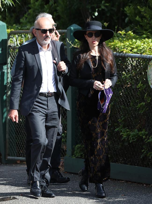 Paul Kelly arriving for the service. Picture: Alex Coppel.