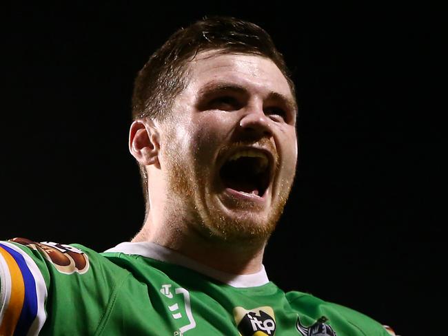 PENRITH, AUSTRALIA - JULY 28: John Bateman of the Raiders celebrates victory at the end of the round 19 NRL match between the Panthers and Raiders at Panthers Stadium on July 28, 2019 in Penrith, Australia. (Photo by Jason McCawley/Getty Images)