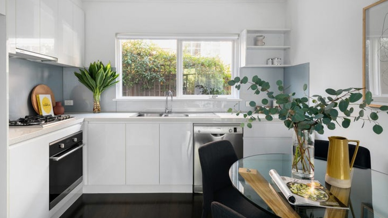 The apartment at 2/51 Denham St, Hawthorn, was popular with buyers.
