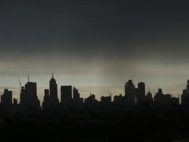 101 Collins lightshow Melbourne: tower creates skyline spectacle