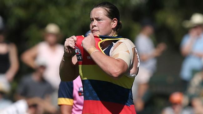 Sarah Parkins is proud to be a Crow after kicking a goal in the fourth term. Picture: Wayne Ludbey