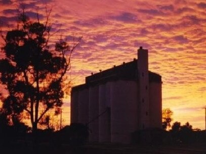 Kimba's Viterra silos