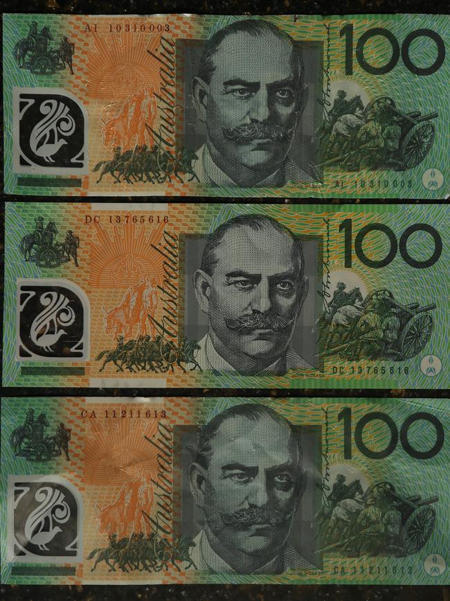 Spot the real hundred dollar note? Photo/Glenn Hampson