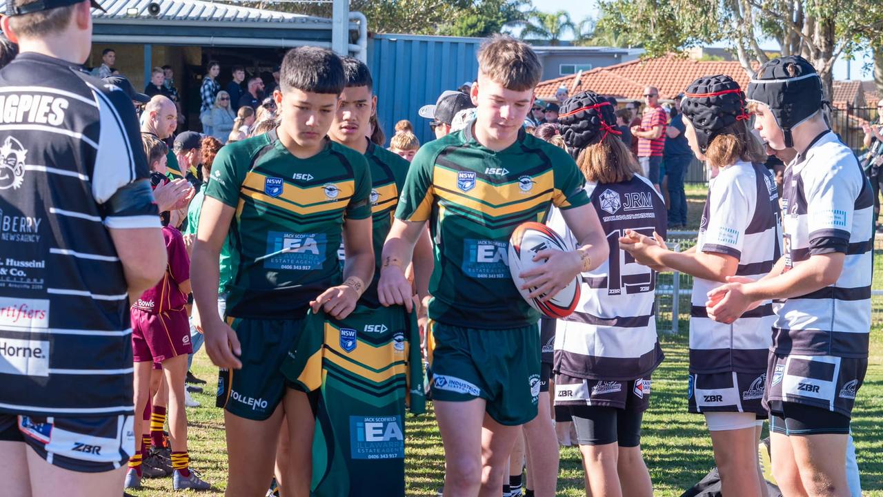 The Shellharbour Stingrays paid tribute to Gervis by carrying his jersey onto the ground. Picture: Supplied