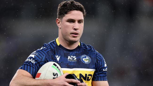 SYDNEY, AUSTRALIA - JULY 04: Mitchell Moses of the Eels warms up during the round 18 NRL match between Parramatta Eels and South Sydney Rabbitohs at CommBank Stadium, on July 04, 2024, in Sydney, Australia. (Photo by Cameron Spencer/Getty Images)