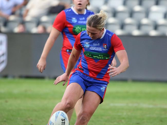 Kyah Johnston puts boot to ball for the Knights. Picture: Warren Gannon Photography