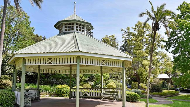 Picturesque parks such as Wahroonga Park make Ku-ring-gai residents happy. Picture: Troy Snook