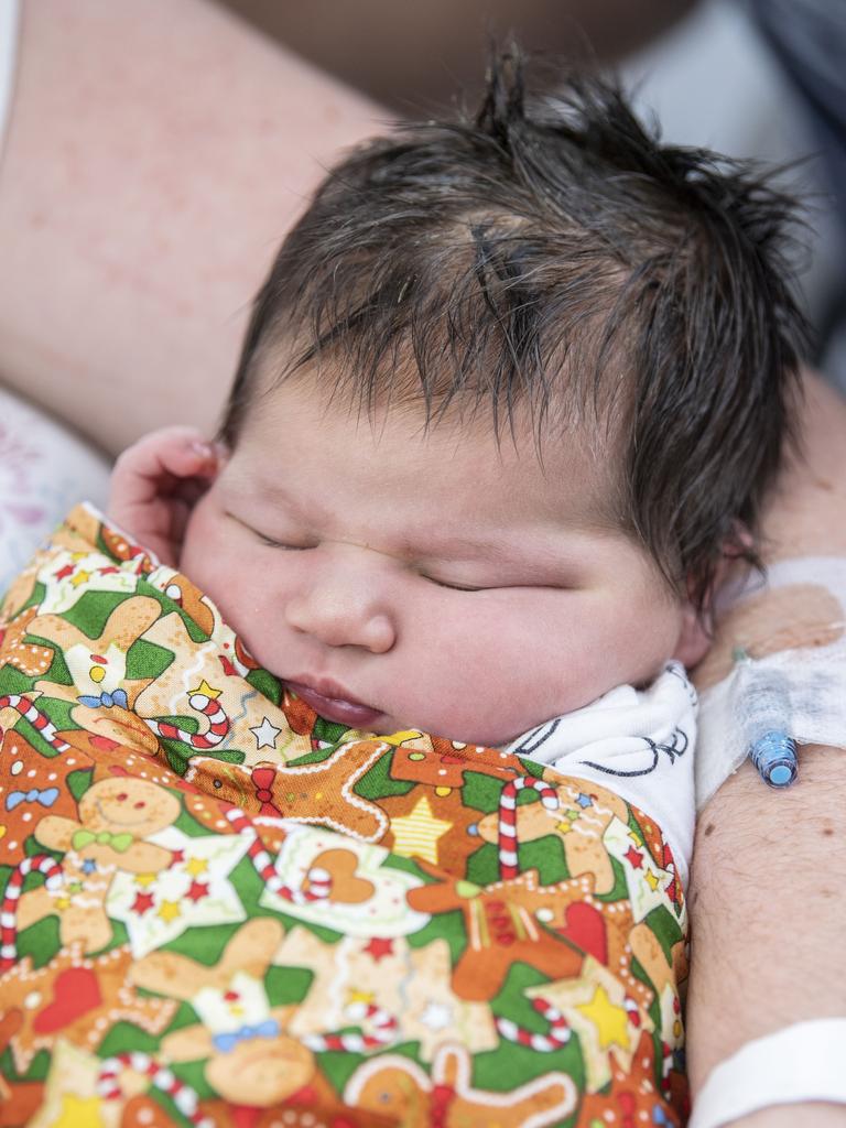 On Christmas Day Jo McMaster and Joe Vida welcomed into the world their daughter Audrey Rose Vida McMaster at Toowoomba Hospital. Monday, December 26, 2022. Picture: Nev Madsen.