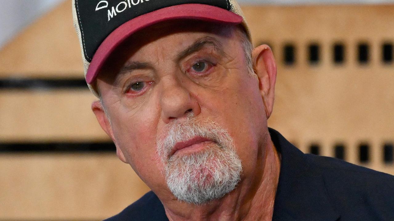 Iconic singer attempted suicide twice