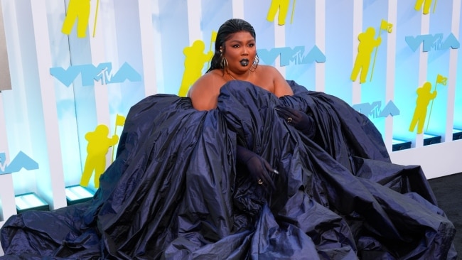 Lizzo Wears Black Ball Gown and Matching Lipstick at 2022 VMAs