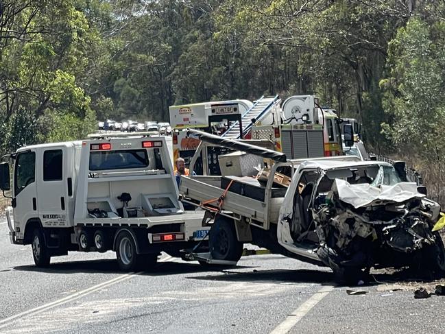 New England Highway closed in both directions truck vs car crash