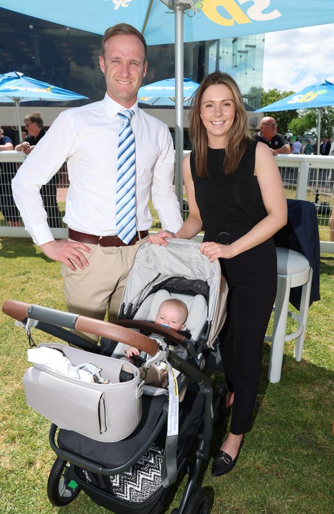 MELBOURNE, AUSTRALIA – OCTOBER 16 2024 Britt, JD and baby Charlie at the Caulfield Social race day at Caulfield racecourse on Wednesday 16th October, 2024 Picture: Brendan Beckett