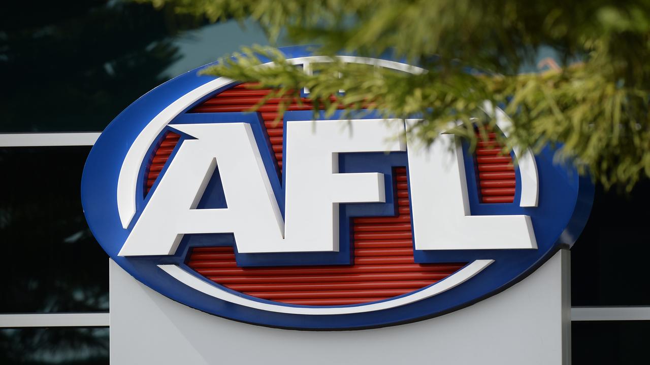 Top player agent hit with $5000 fine for young player breach