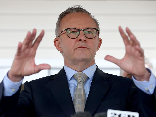 FEDERAL ELECTION TEAM 2022 - LABOR BUS TOUR 12/4/2022. Labor leader Anthony Albanese (pictured) visits Longford Medical Centre in Longford, Tasmania on day two of the federal election campaign with Senator Katy Gallagher and Member for Lyons Brian Mitchell. Picture: Toby Zerna