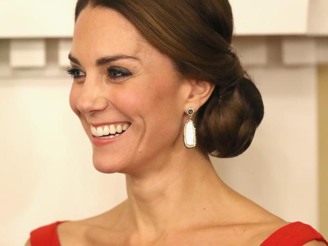 VICTORIA, BC - SEPTEMBER 26: Catherine, Duchess of Cambridge attends a reception at Government House on Day 3 of a Royal Tour of Canada on September 27, 2016 in Victoria, Canada. Prince William, Duke of Cambridge, Catherine, Duchess of Cambridge, Prince George and Princess Charlotte are visiting Canada as part of an eight day visit to the country taking in areas such as Bella Bella, Whitehorse and Kelowna (Photo by Chris Jackson/Getty Images)