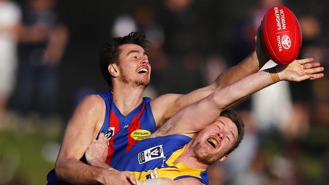 Nick Meese battling it out with Port Melbourne's Lachlan Waddell. 