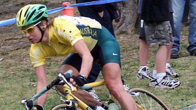 Cyclist Tracey Gaudry during the women's road race in the Sydney Olympic Games. Picture: Sarah Reed.