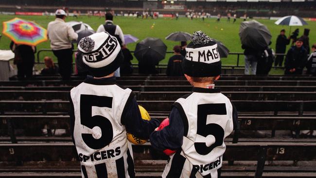 Laura Kane wore Nathan Buckley’s no. 5 on her jumper like most young Collingwood fans in the 90s. Picture: Craig Borrow