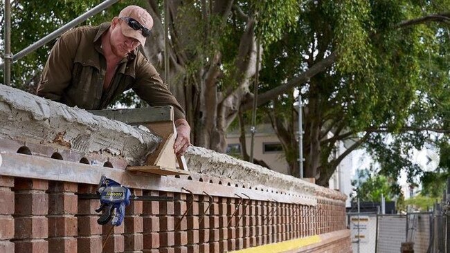 The brick front wall on River Tce had to be re-made after roots from giant figs partly pushed it over. @home_kangaroopoint @alex chomicz